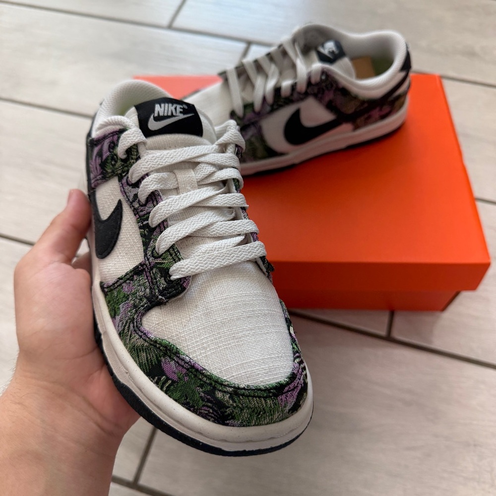 NIKE DUNK LOW NN PHANTOM/BLACK-LT MAGENTA - Picture 2 of 6